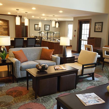Staybridge Suites Dearborn By Ihg Exteriör bild