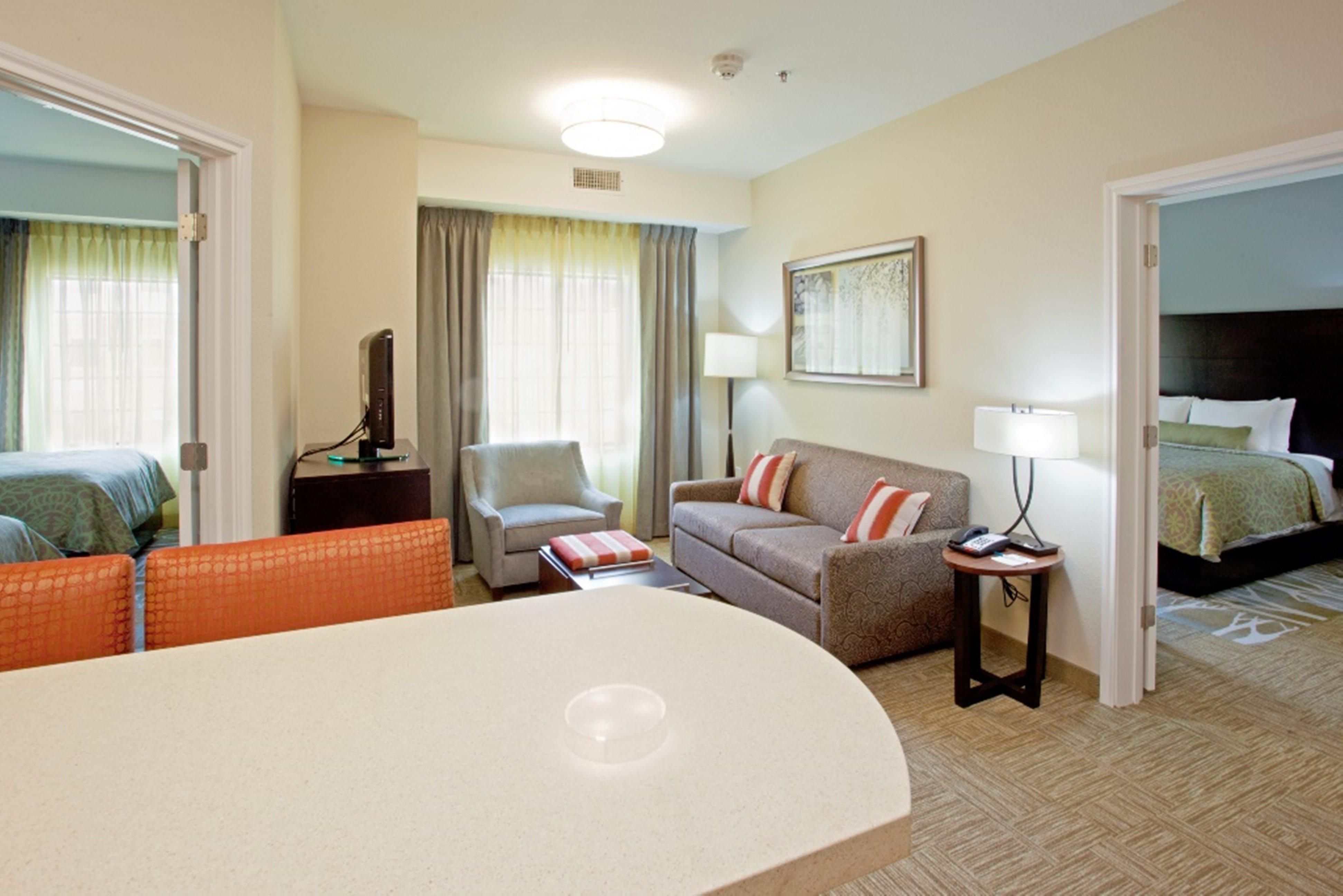 Staybridge Suites Dearborn By Ihg Exteriör bild