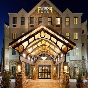 Staybridge Suites Dearborn By Ihg Exteriör bild